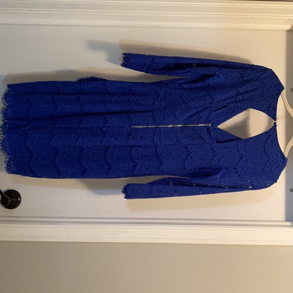 Beautiful blue Guess dress - Picture 4 of 5